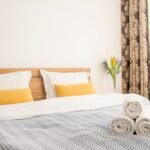 Chambre avec linge de maison fourni, en résidence de services